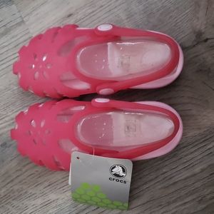 CROCS NWT Shirley Girls Hot Pink/Bubblegum Children's size: C11